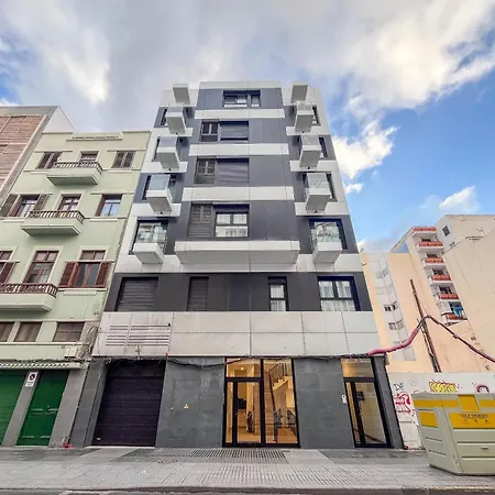 3br Portview Luxury Penthouse & Terrace Appartement